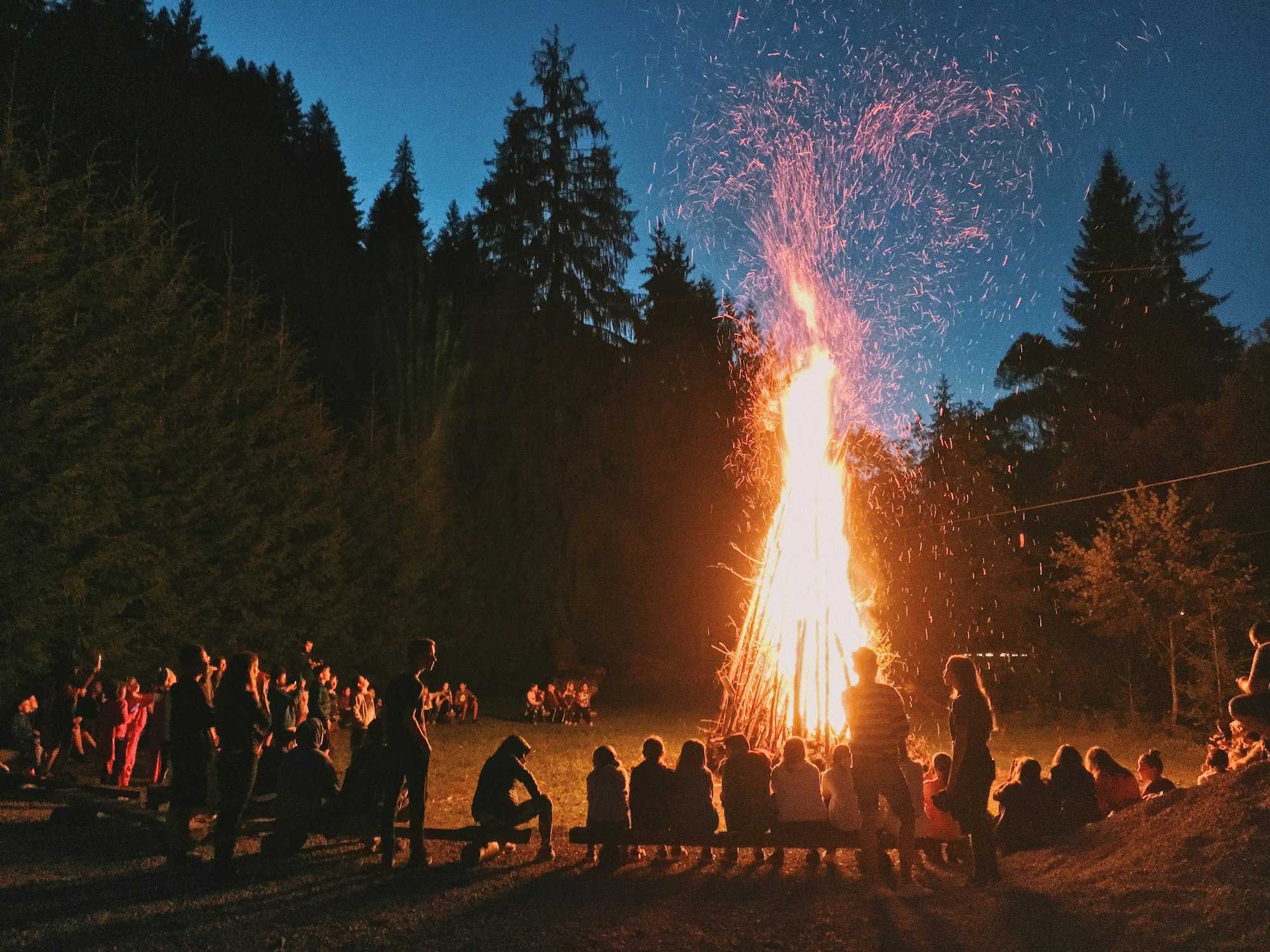 Bonfire Night in England with Kids: Where to Watch Fireworks on November 5